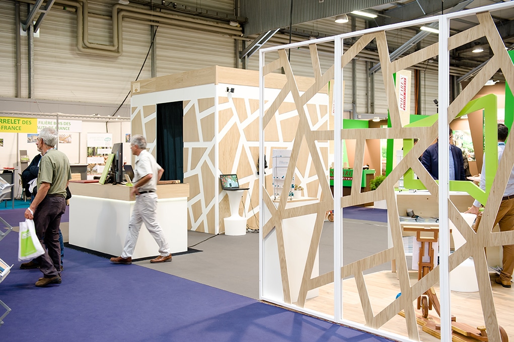 ESB student product wood show stand